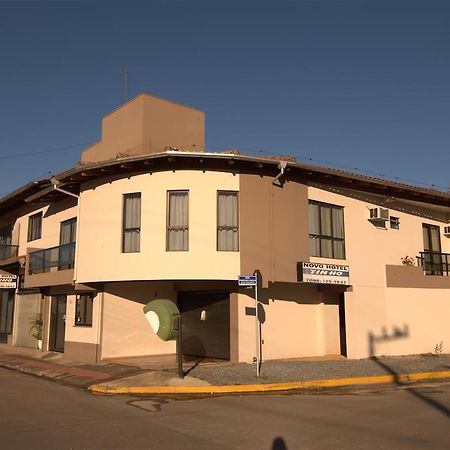 Novo Hotel Tinho Rio do Sul Bagian luar foto