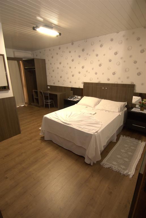 Novo Hotel Tinho Rio do Sul Ruang foto
