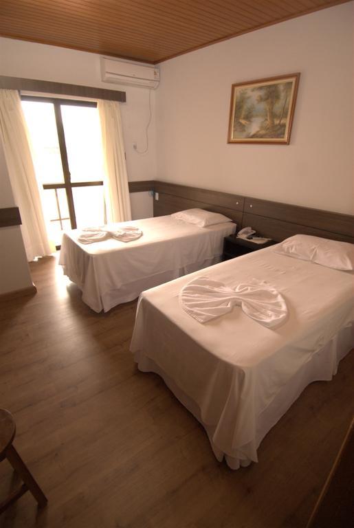Novo Hotel Tinho Rio do Sul Bagian luar foto
